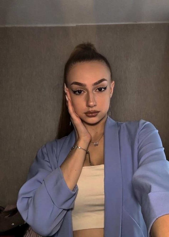 Индивидуалка Алёна фото № 2 в городе Новомосковск