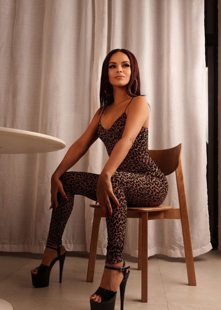 Индивидуалка Алина фото № 2 в городе Новомосковск